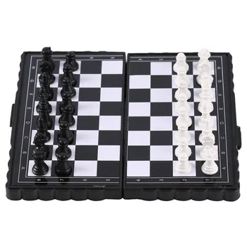 1 komplet Mini Međunarodnih Šah Sklopivi Magnetska Plastični Šahovskoj ploči Igra Prijenosni Dječja Igračka Prijenosni 2020 Izravna Dostava