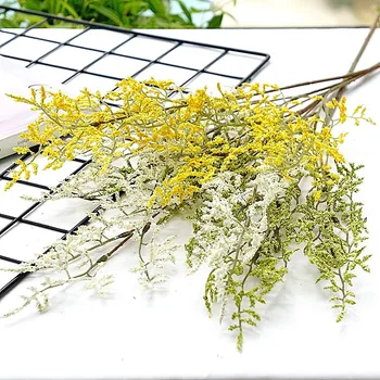 Cvjetnih aranžmana Trava i bijele umjetno cvijeće je ukras kuće površine pjena lažni biljke